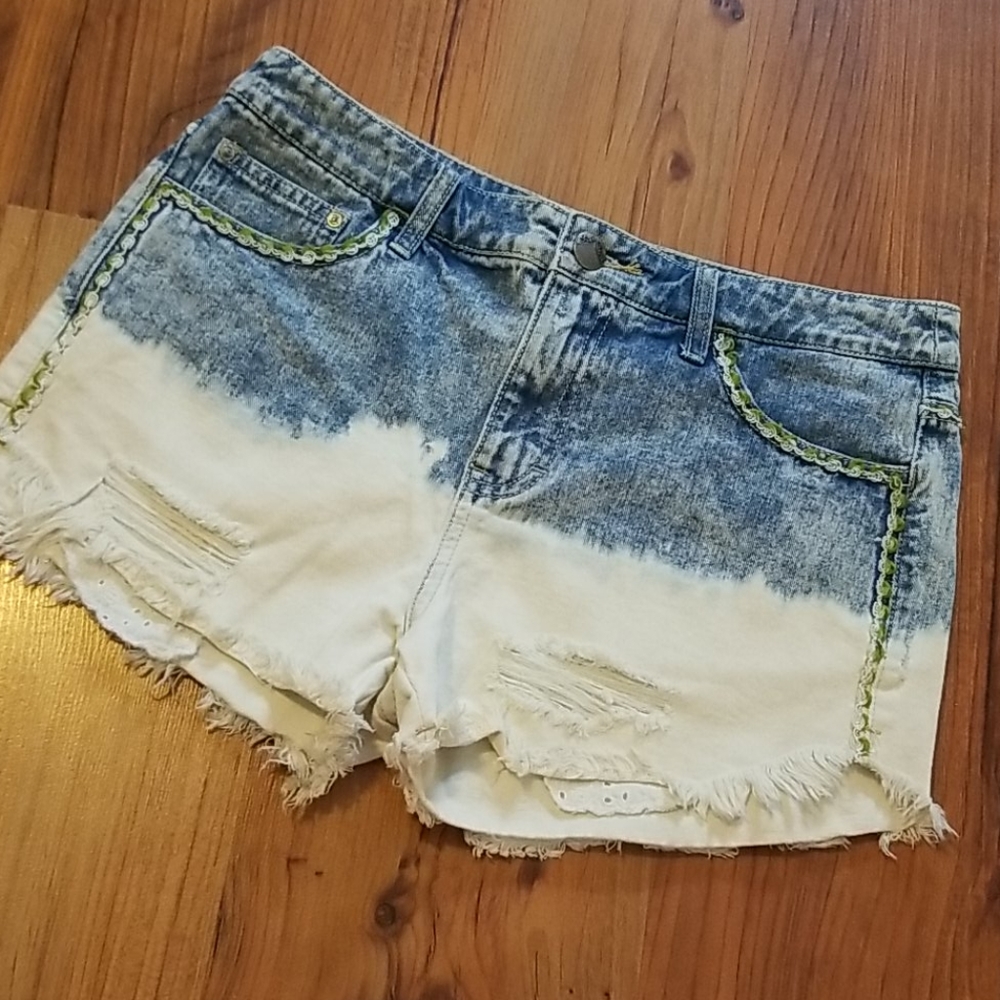 Free People tie Dye Jean Short Bleached Green Lace